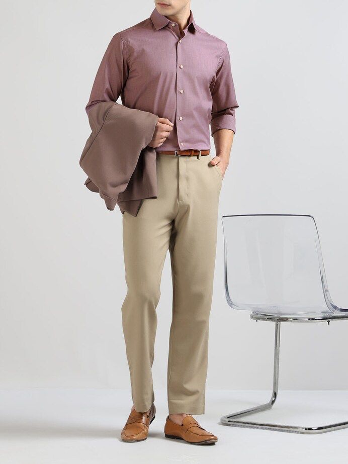 Men Burgandy Solid Formal Fit Shirt
